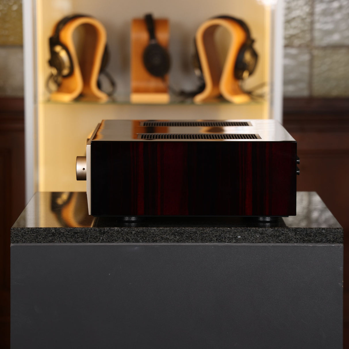 Accuphase C-3900 Referenz-Vorverstärker (Gebraucht)