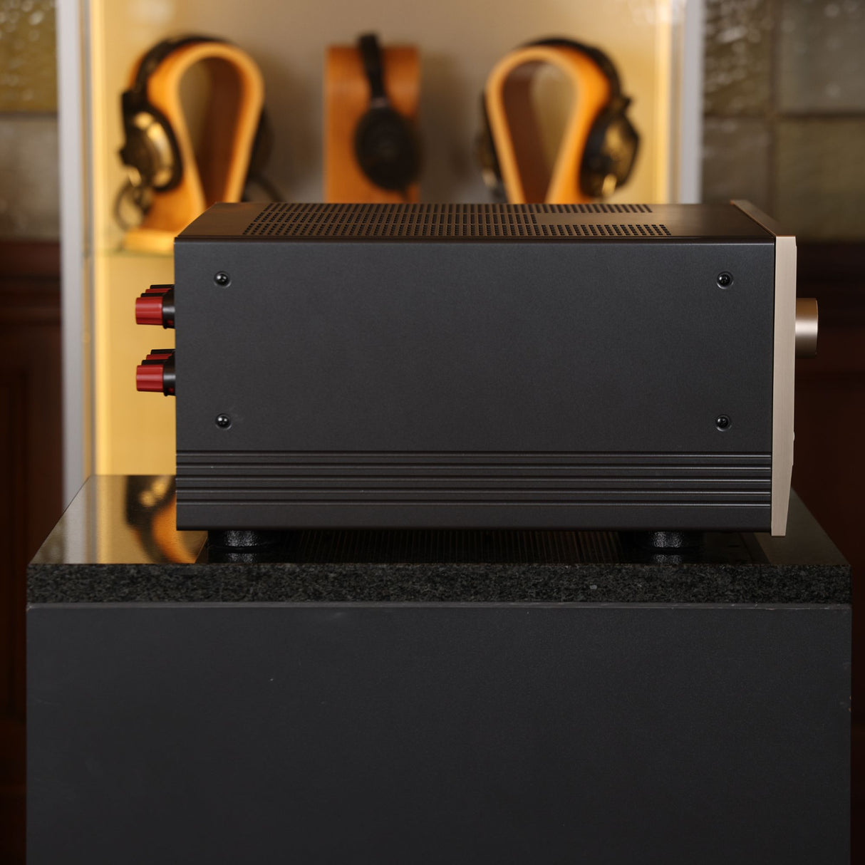 Accuphase E-800 Class A Vollverstärker (Gebraucht)