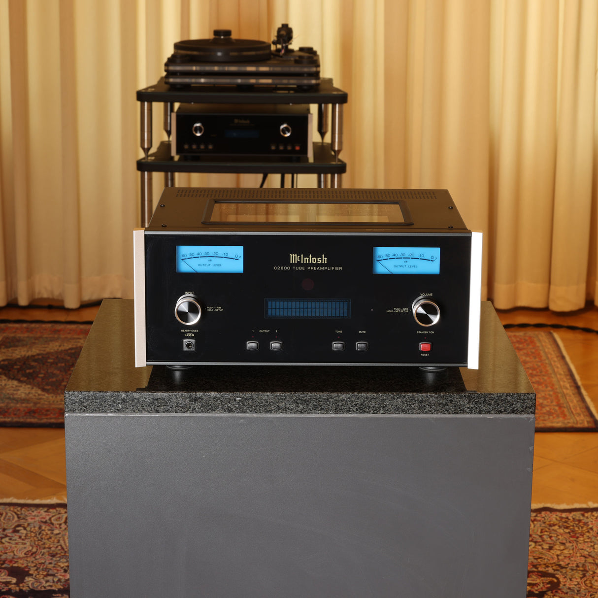 McIntosh C-2800 (Vorführware)
