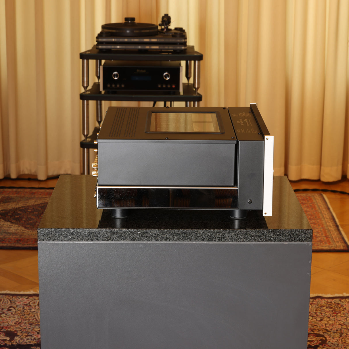 McIntosh C-2800 (Vorführware)