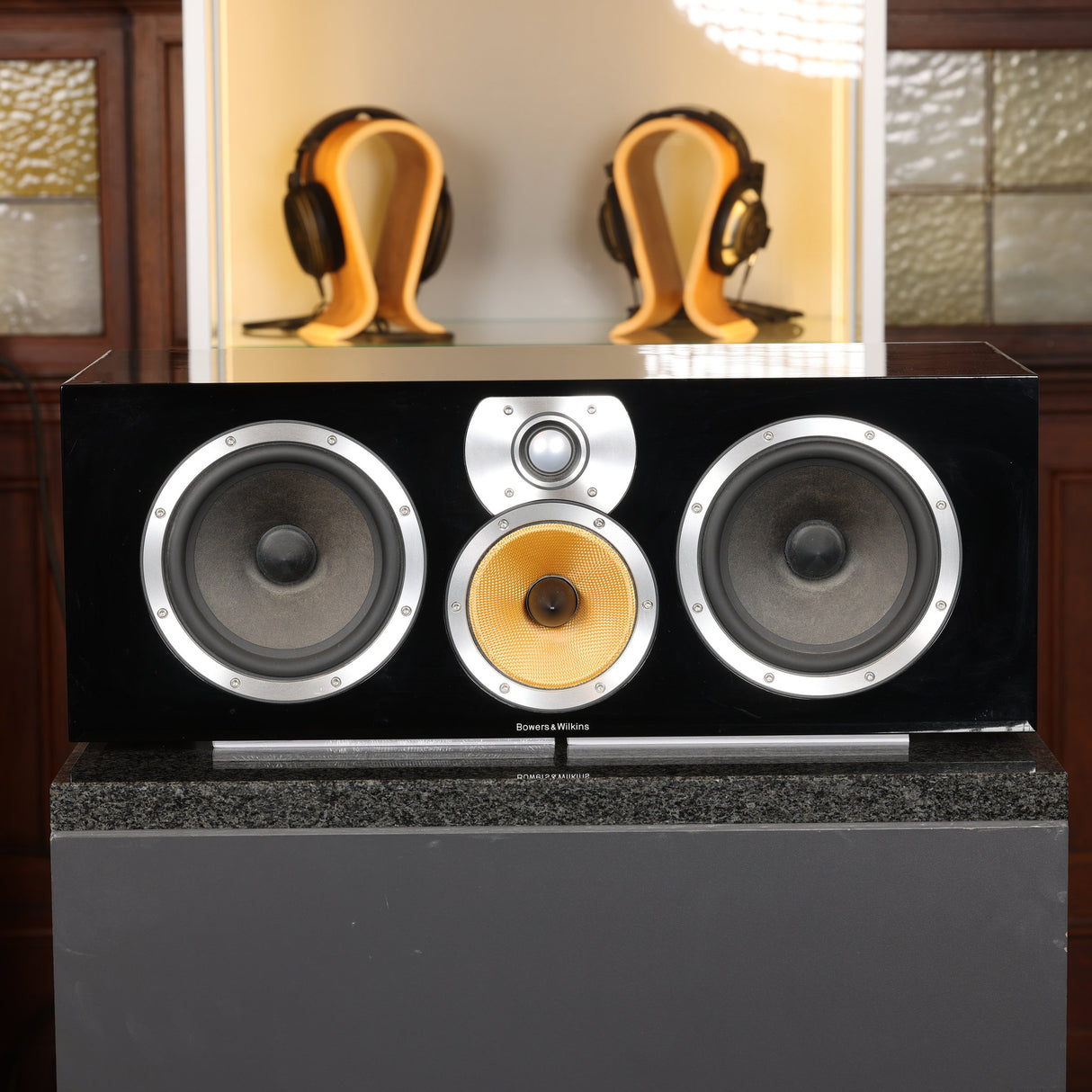 Bowers & Wilkins CM Centre 2 – Highgloss Black (Gebraucht)