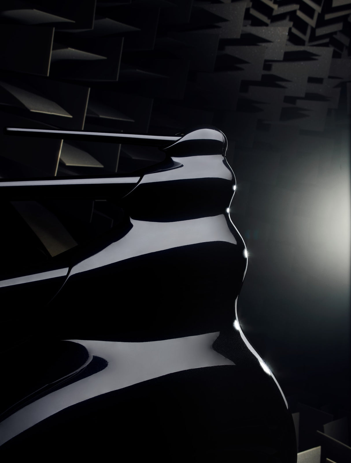 Bowers & Wilkins Nautilus Standlautsprecher