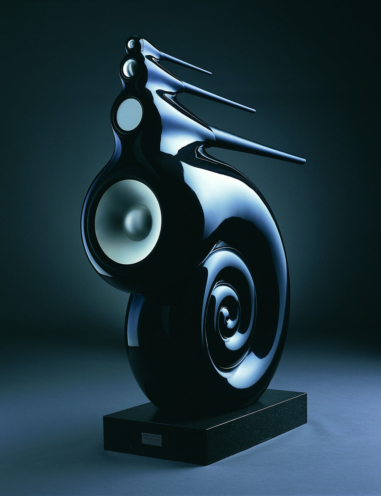 Bowers & Wilkins Nautilus Standlautsprecher