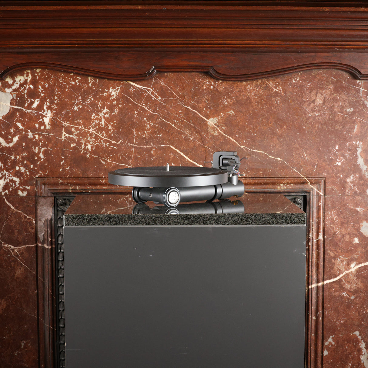 Kuzma Stabi S + Stogi Cardas Kupfer Verkabelung (Vorführware)