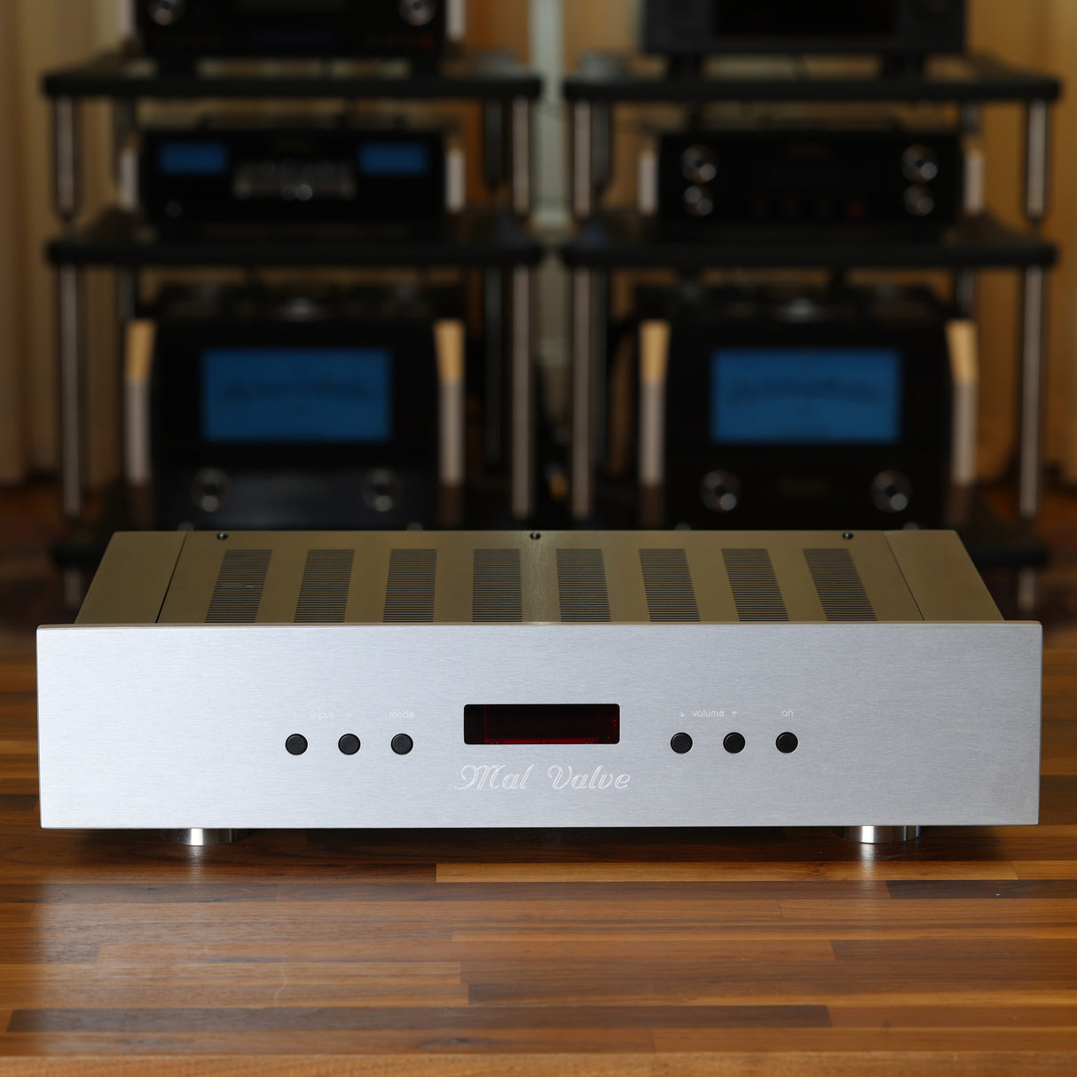 Mal Valve Head Amp Three MK3 Röhren-Kopfhörerverstärker Silber (Gebraucht)