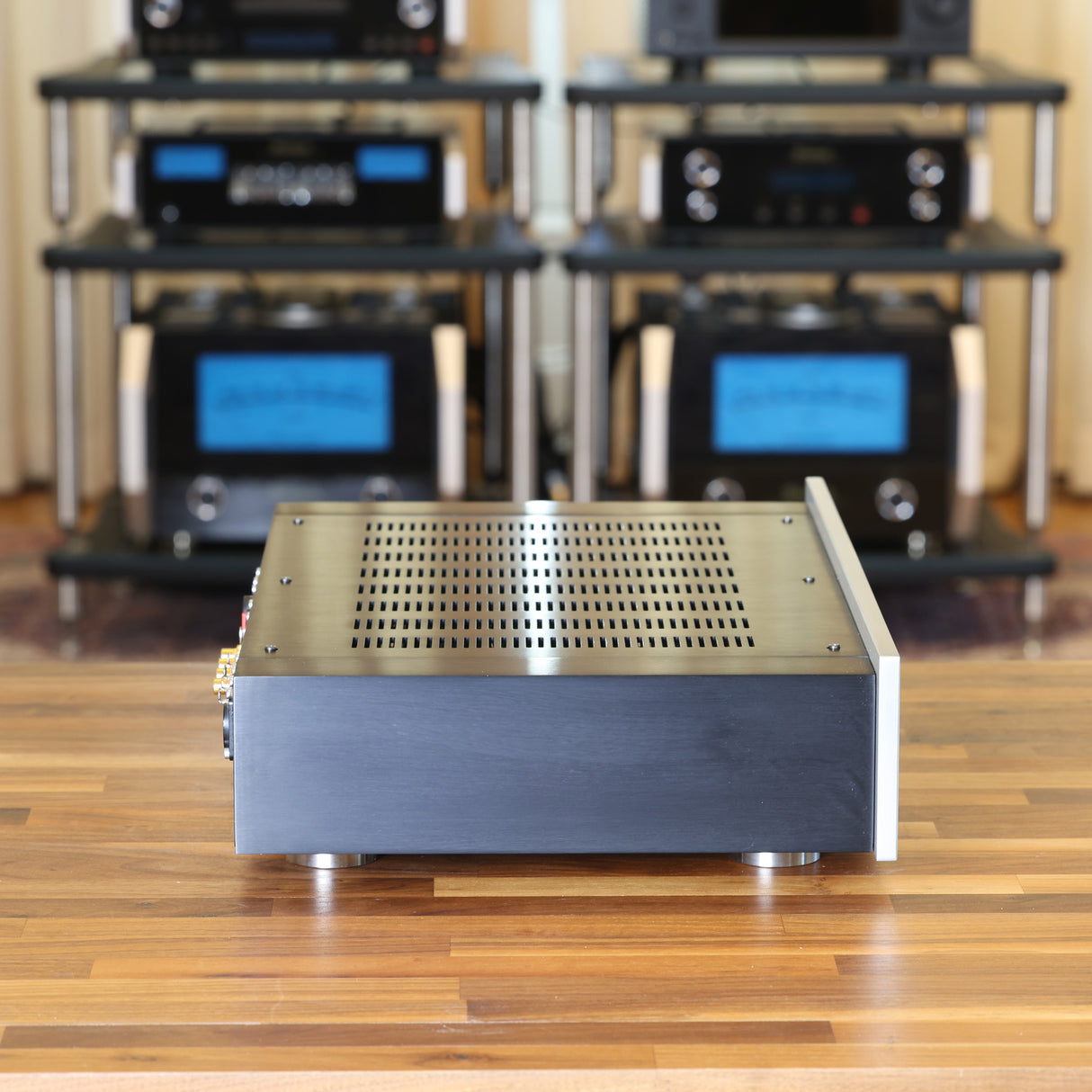 Mal Valve Head Amp Three MK3 Röhren-Kopfhörerverstärker Silber (Gebraucht)