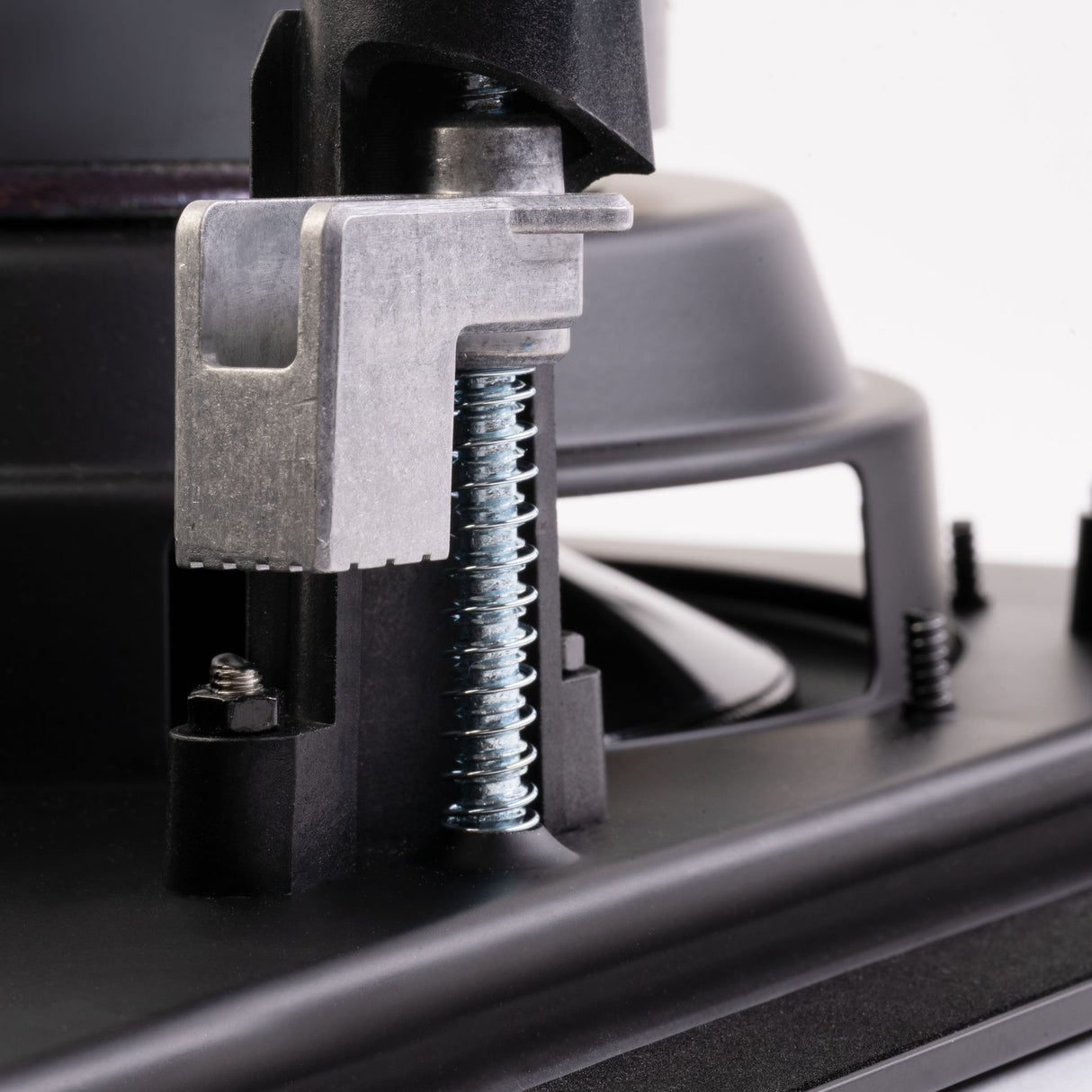 Paradigm DCS 208-IW3 Einbau-Subwoofer