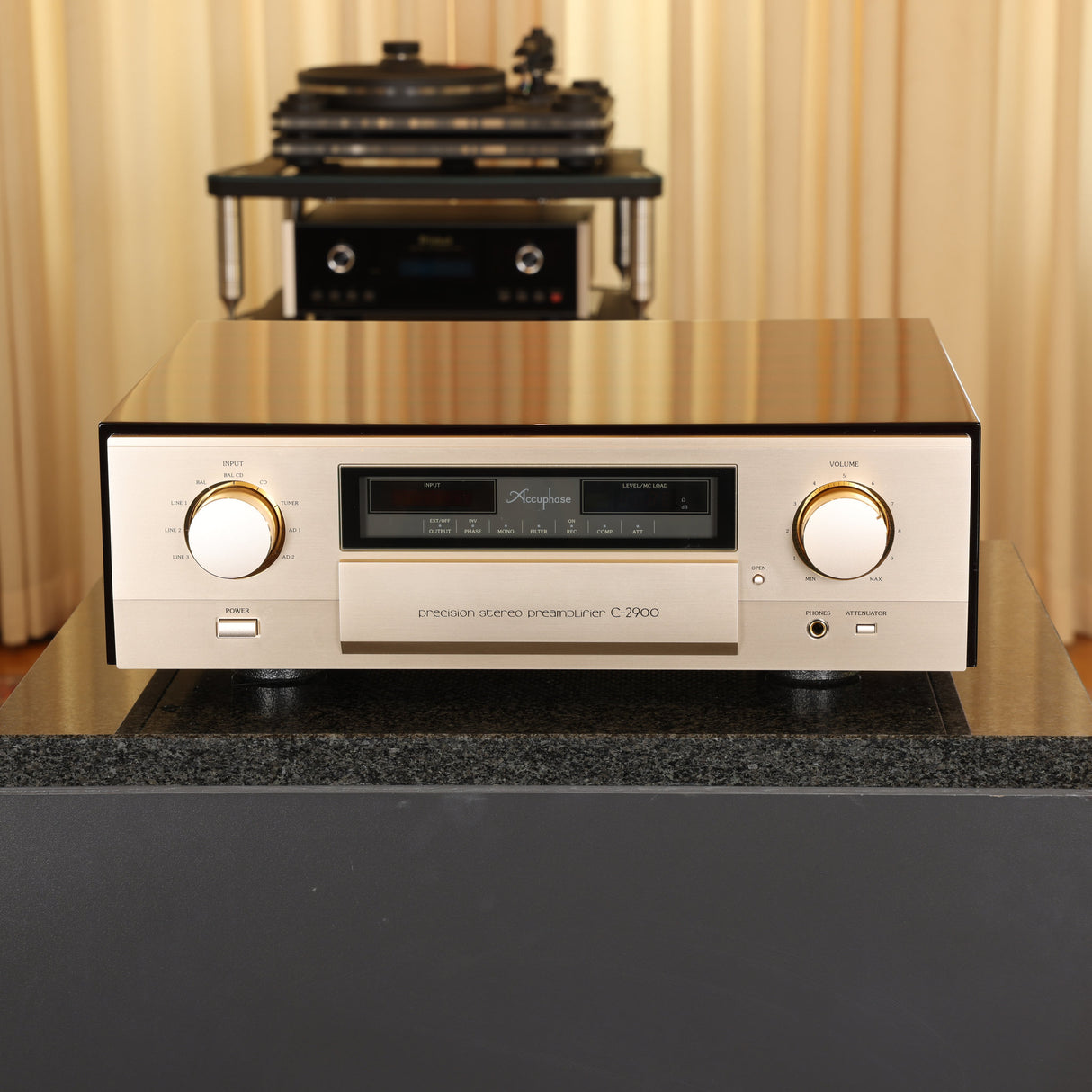Accuphase C2900 Vorverstärker (Gebraucht)