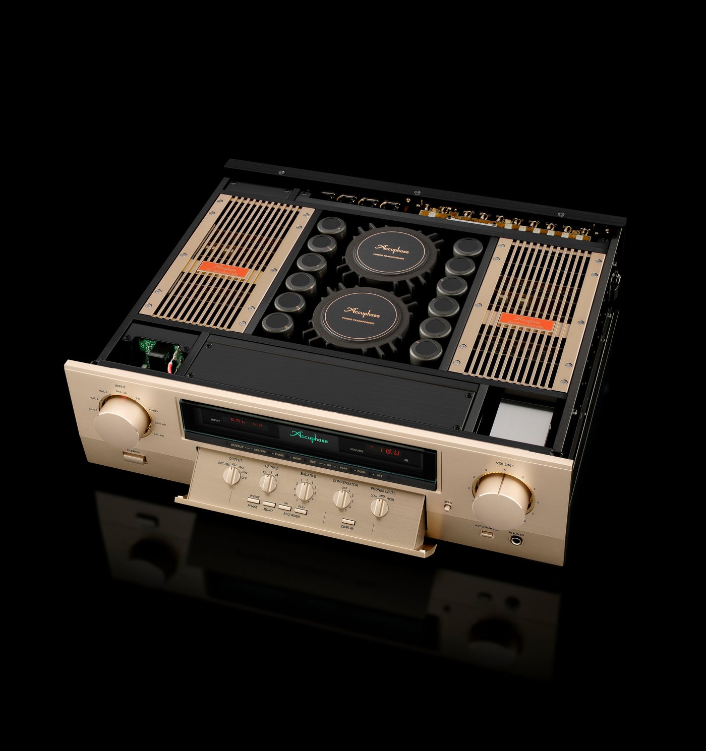 Accuphase C-3900 Vorverstärker, Innenansicht von schräg rechts
