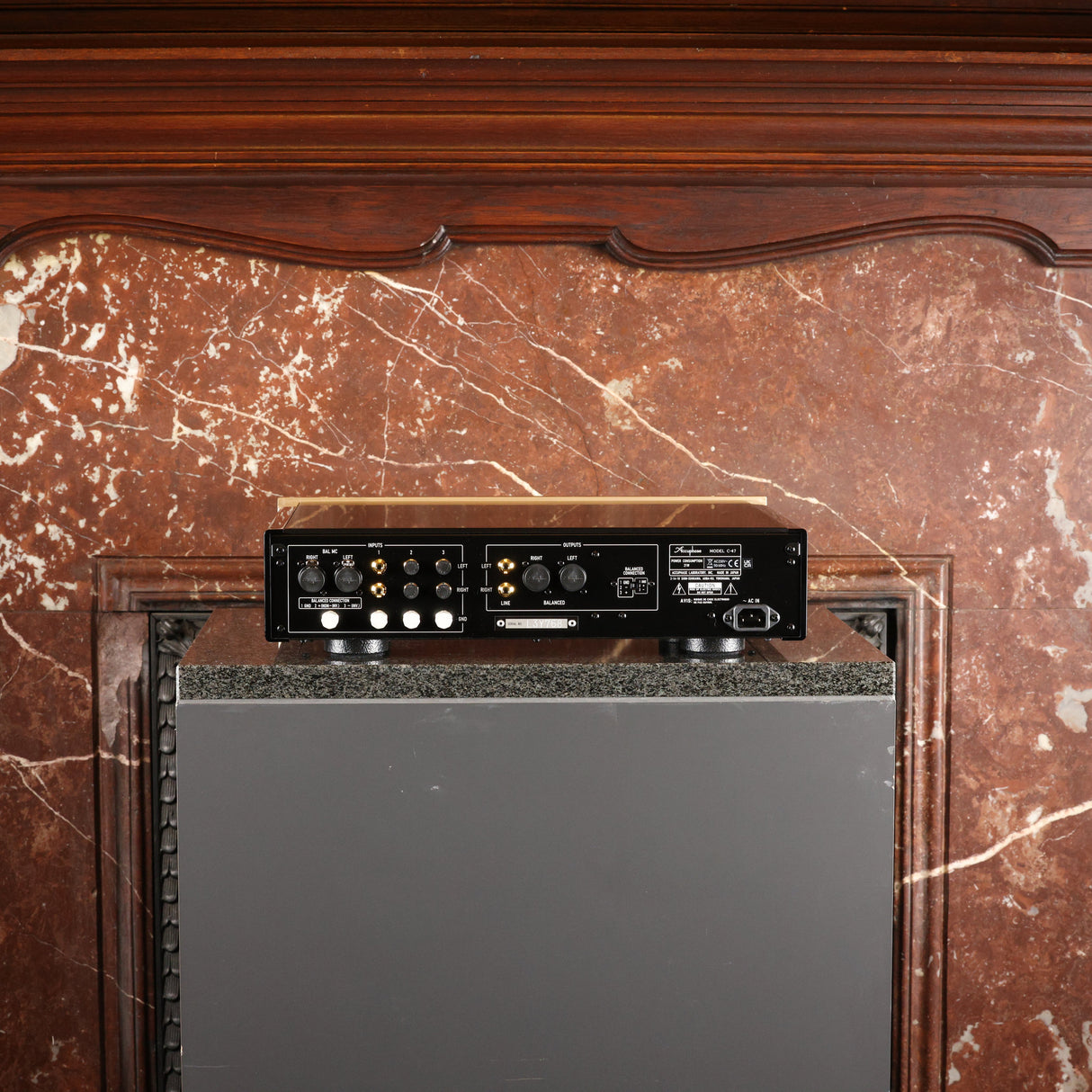 Accuphase C47 Phono-Vorverstärker (Gebraucht)