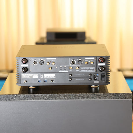 Aurender AP20 Streaming-Vollverstärker Vorführware – Rückseite mit Anschlüssen