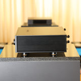 Aurender AP20 Streaming-Vollverstärker Vorführware – rechte Seite