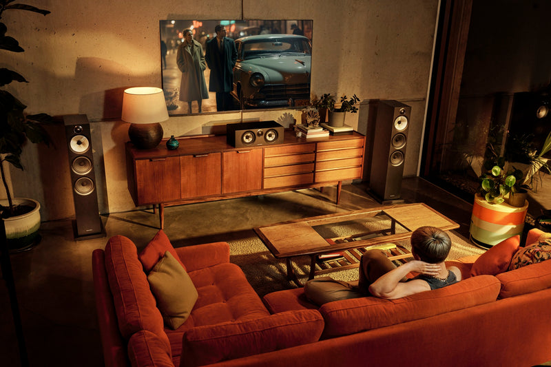 Bowers & Wilkins 603 S3 Standlautsprecher in Black, im Wohnraum