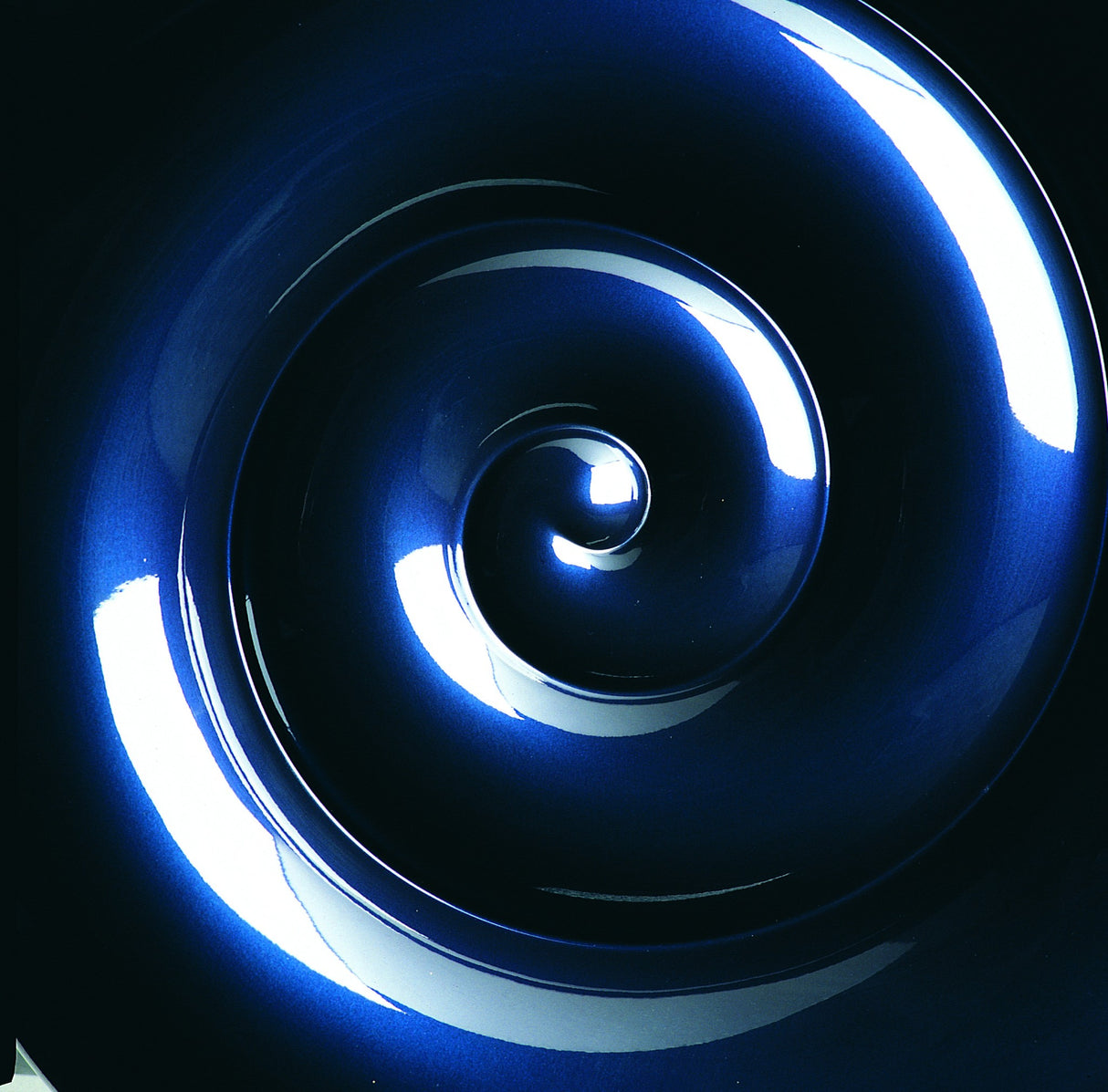 Bowers & Wilkins Nautilus Standlautsprecher