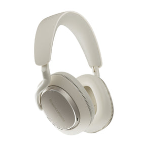 Bowers & Wilkins Px7 S3 Over-Ear-Kopfhörer in White, Frontansicht von schräg rechts