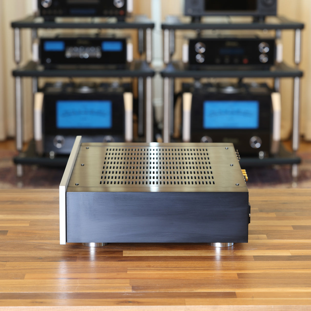 Mal Valve Head Amp Three MK3 Röhren-Kopfhörerverstärker Silber (Gebraucht)