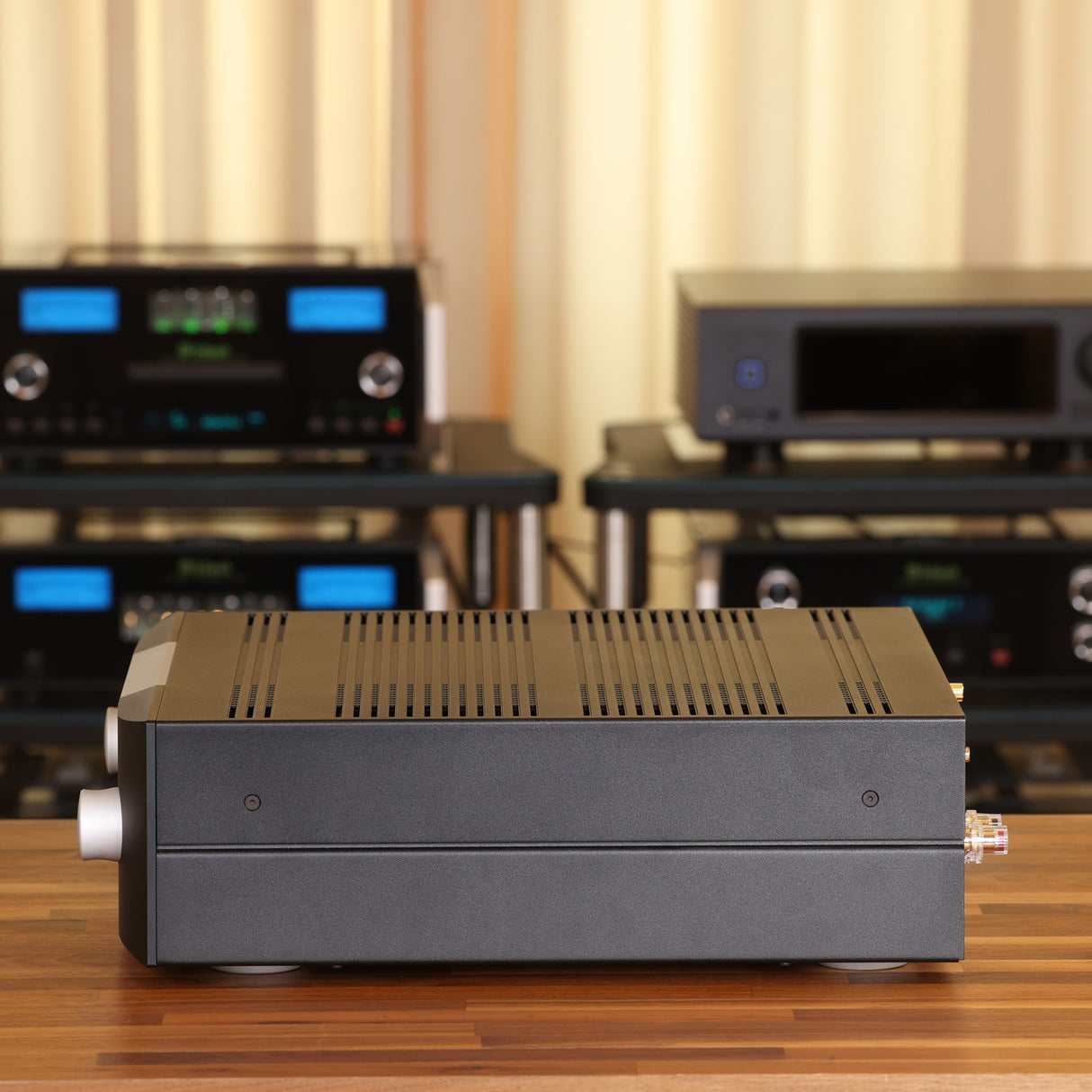 Mark Levinson № 5805 Vollverstärker (Gebraucht)