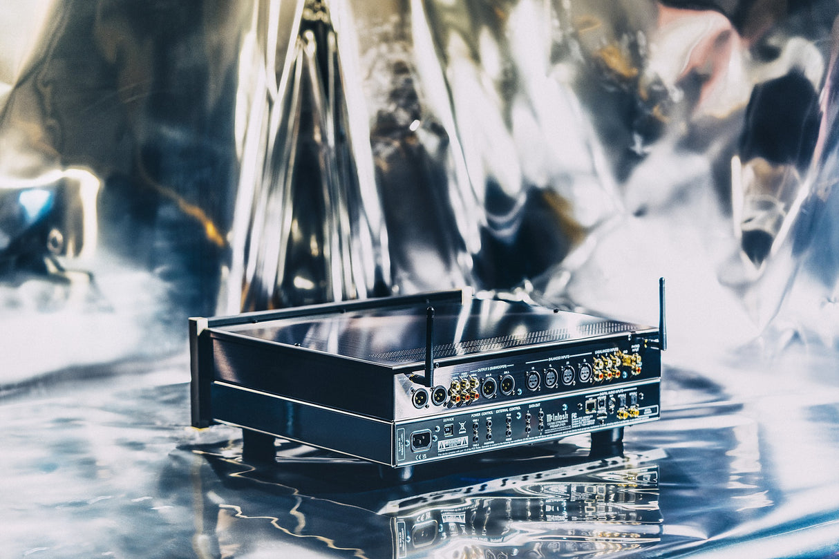 McIntosh CS7500 AC Streaming-Vorverstärker