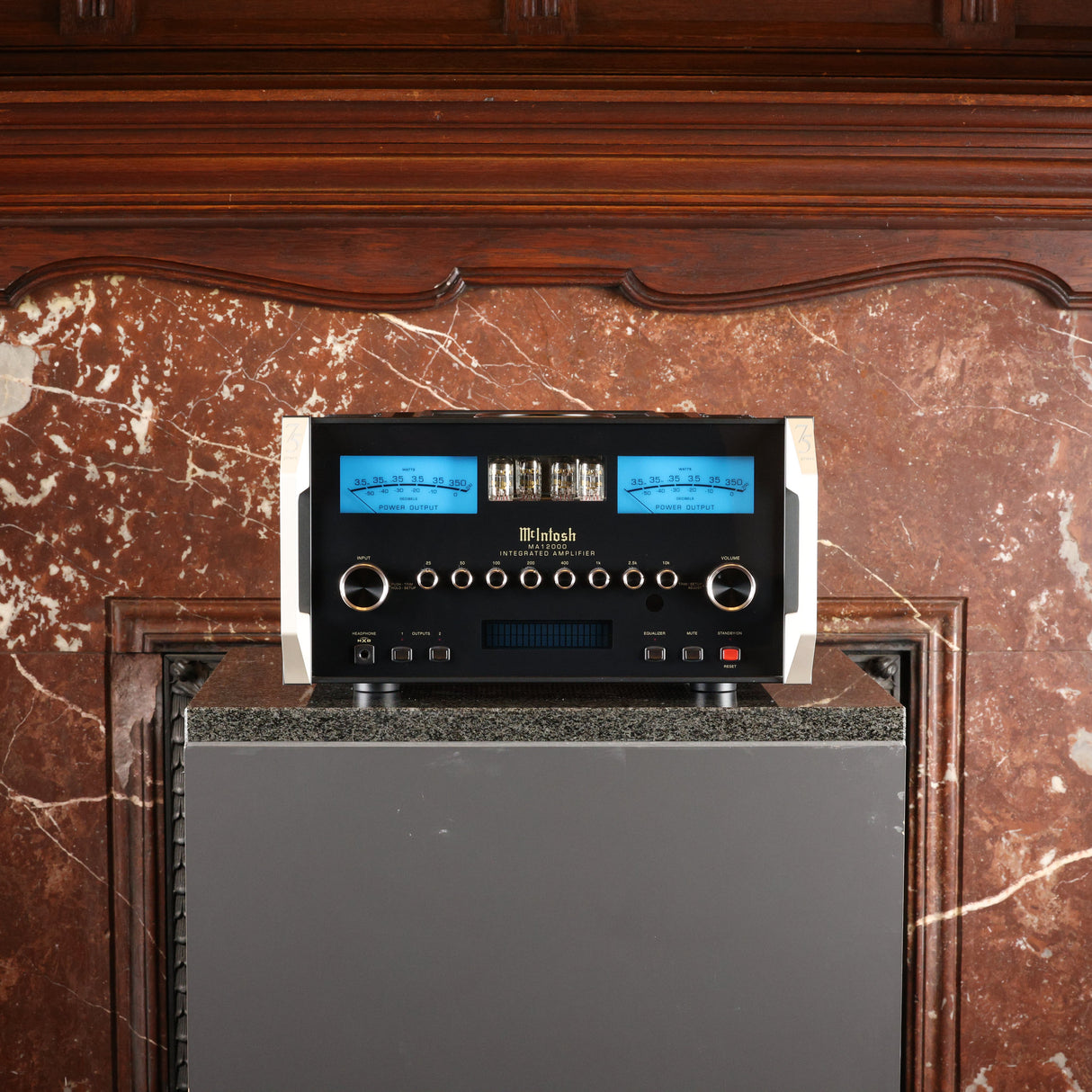 McIntosh MA 12000 75 Year Anniversary Edition Hybrid-Vollverstärker (Vorführware)