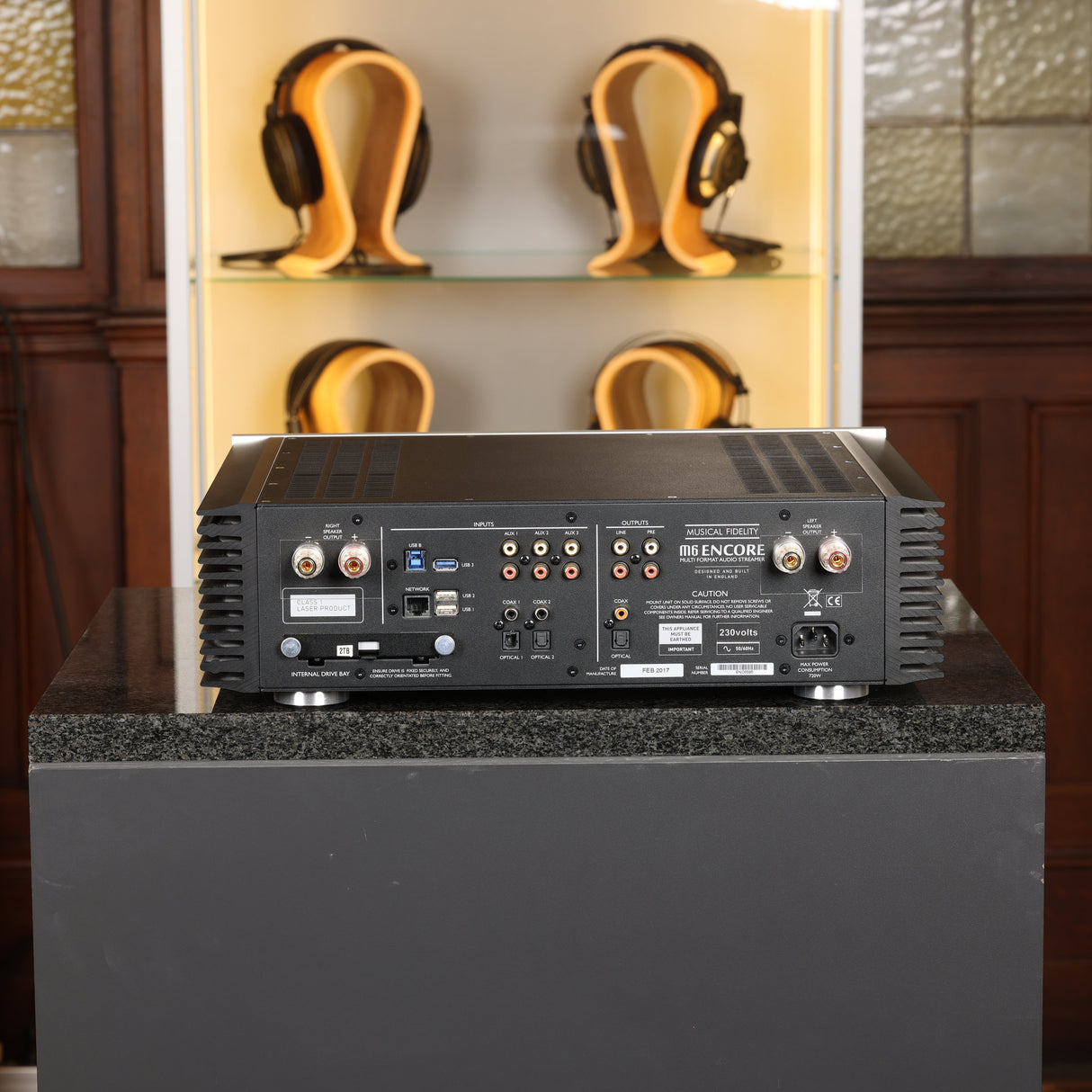 Musical Fidelity M6 Encore 225 Silber – All-In-One Streaming-Vollverstärker mit integriertem CD-Player (Gebraucht)