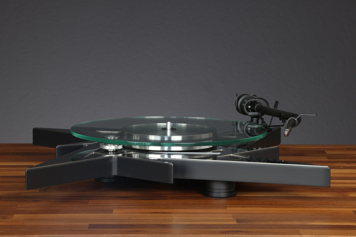 Pro-Ject Audiophile Metallica Plattenspieler (Vorführware)