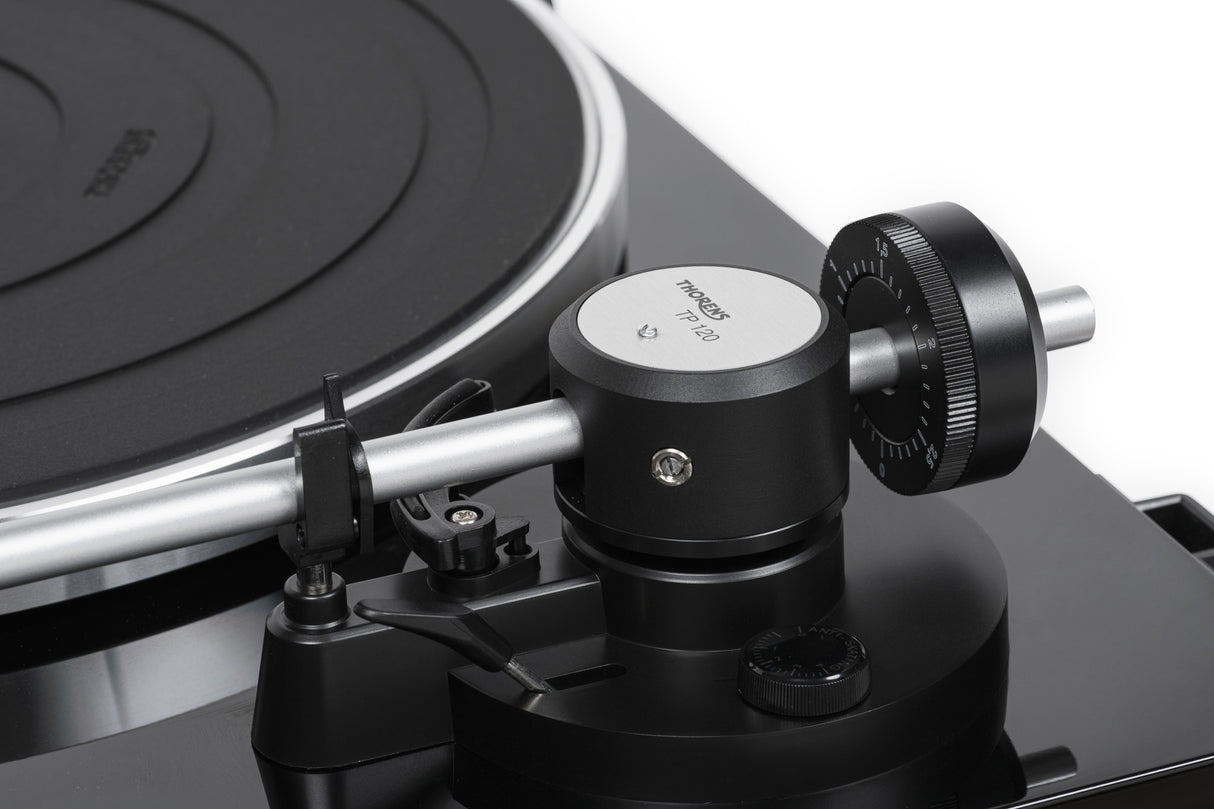 Thorens TD 204 Plattenspieler