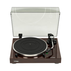 Thorens TD 204 Plattenspieler in Walnut, Frontansicht von schräg vorne
