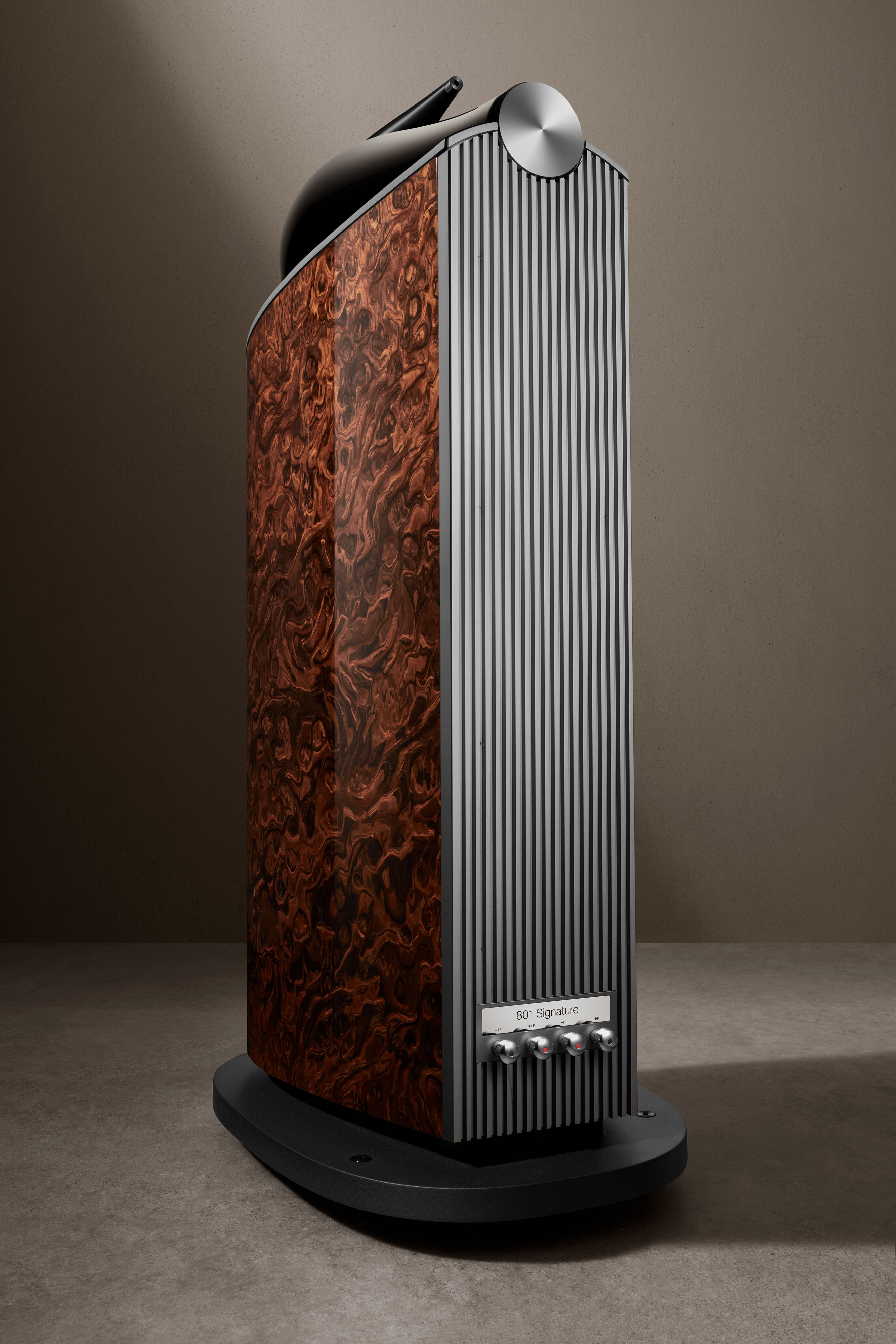 Bowers & Wilkins 801 D4 Signature  California Burl Gloss Lautsprecher Rückseite