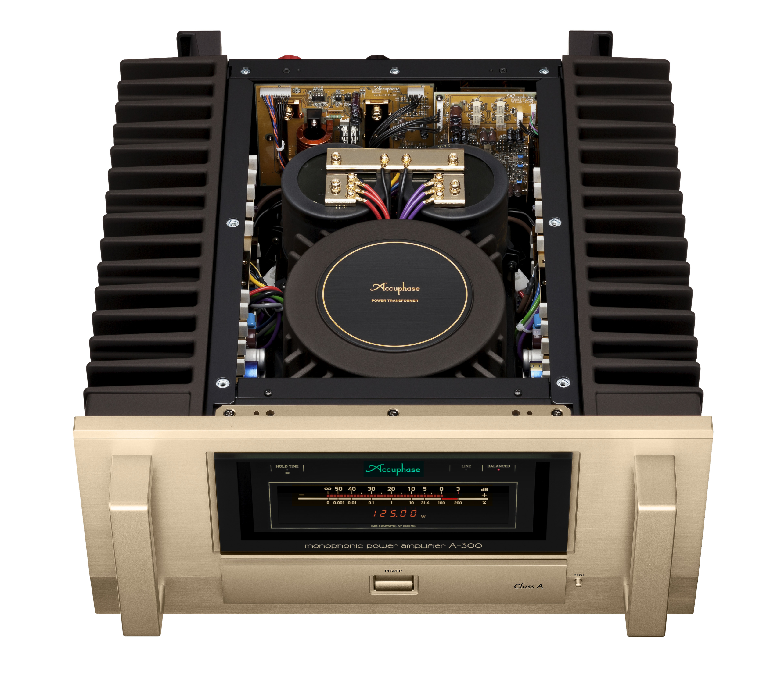 Accuphase A-300 Endstufe mit geöffnetem Gehäuse