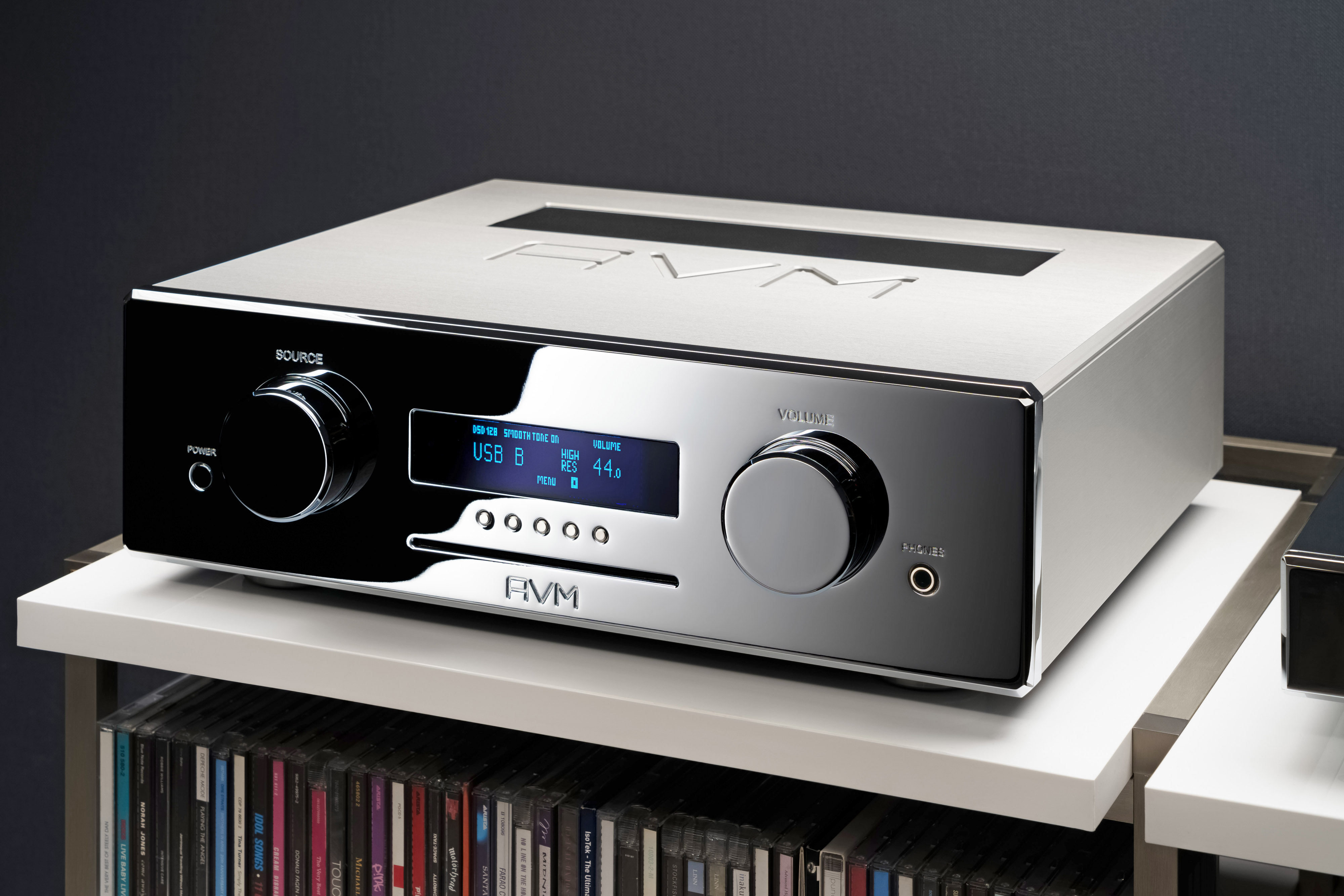 AVM CS 8.3 Cellini Chrom