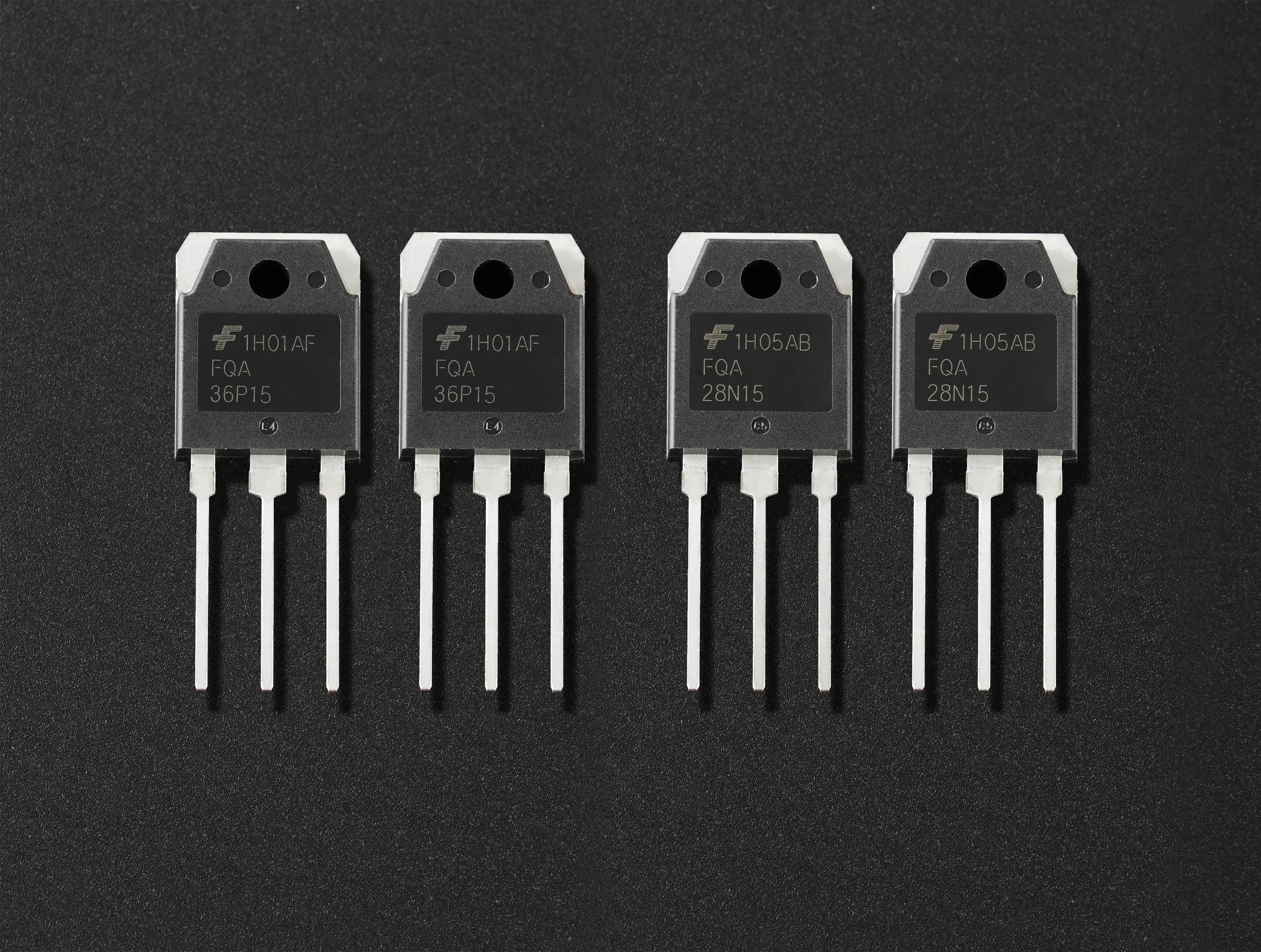 Accuphase A-300 Endstufe Leistungs-MOSFET Bauteil Accuphase A-300 Endstufe Leistungs-MOSFET Bauteil