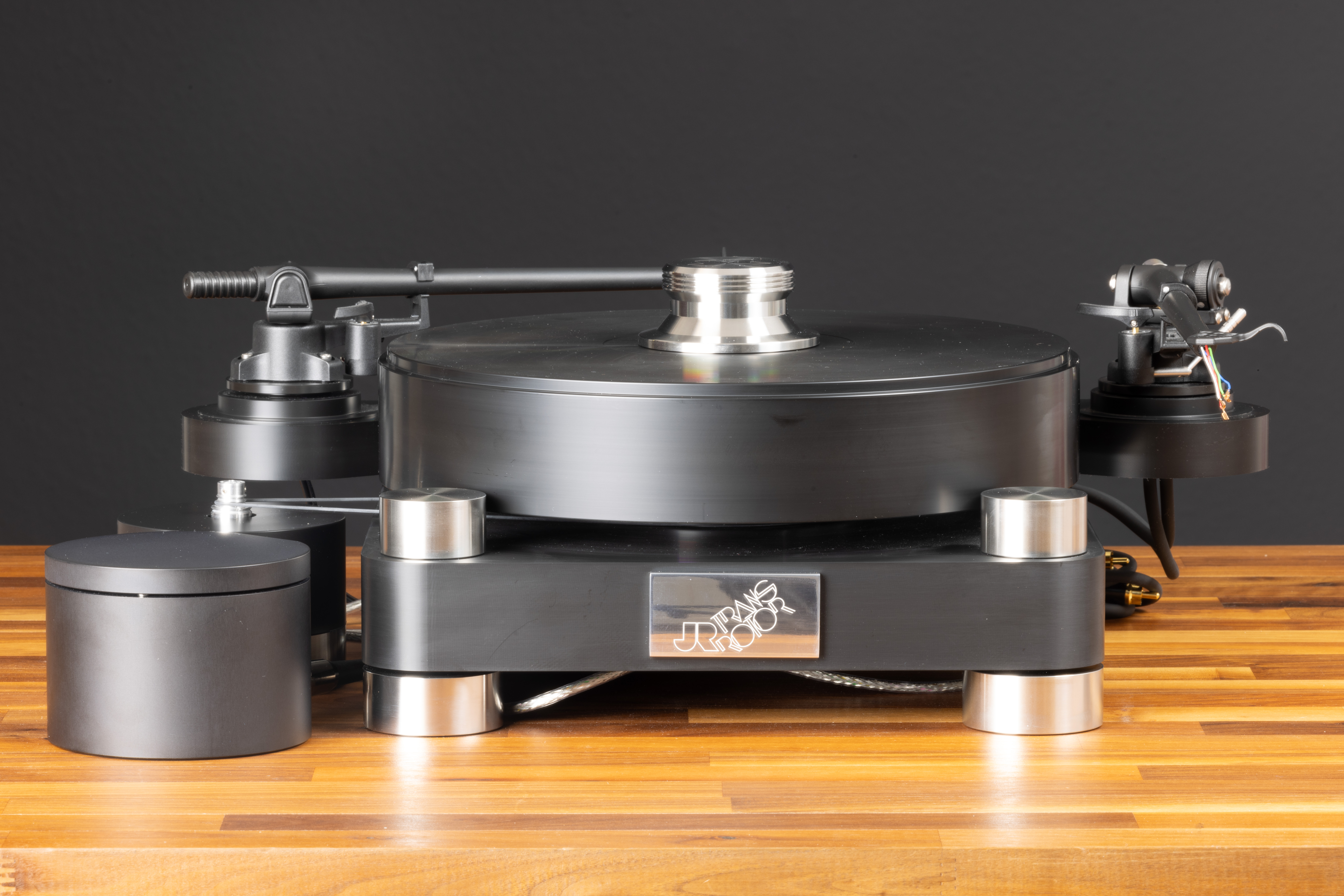 Transrotor Massimo Nero TMD mit Rega RB330 Tonarm und Uccello MM tonabnehmer. + Rega RB 220 2te Basis (gebraucht)