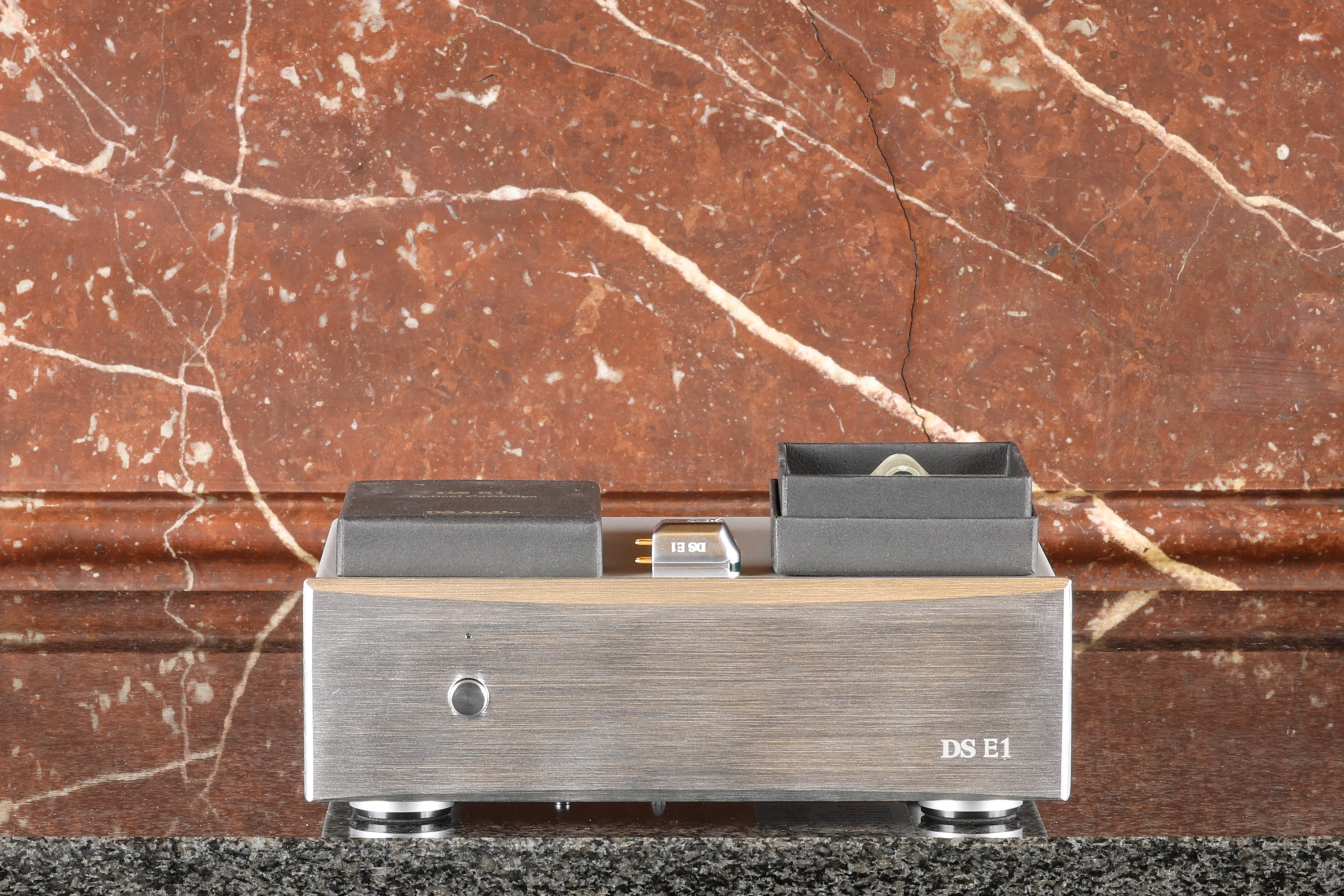 DS Audio DS E 1 System mit Tonabnehmer und Phono EQ Einheit (Vorführware) 