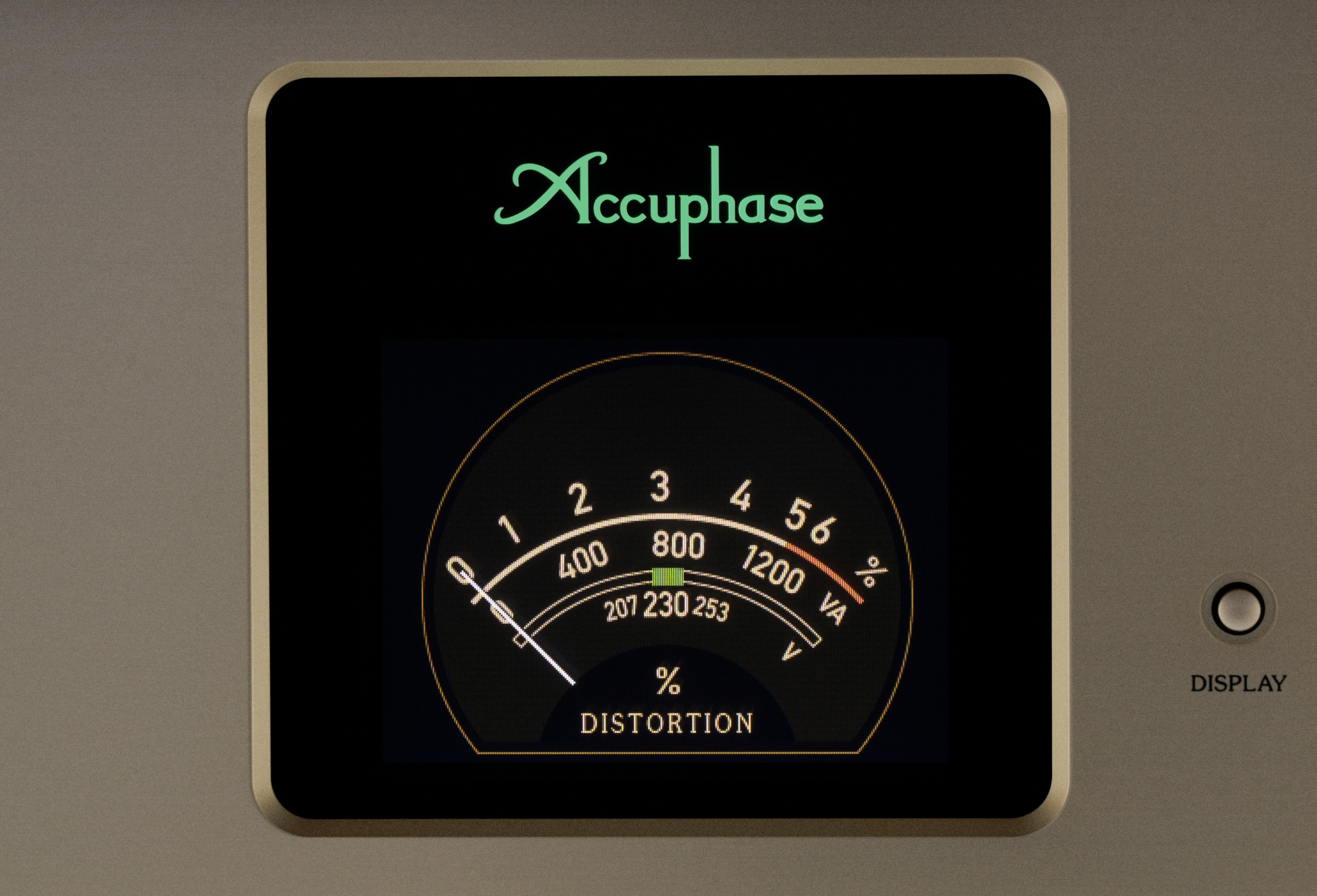 Accuphase PS-1250 Stromreiniger Verzerrung Anzeige