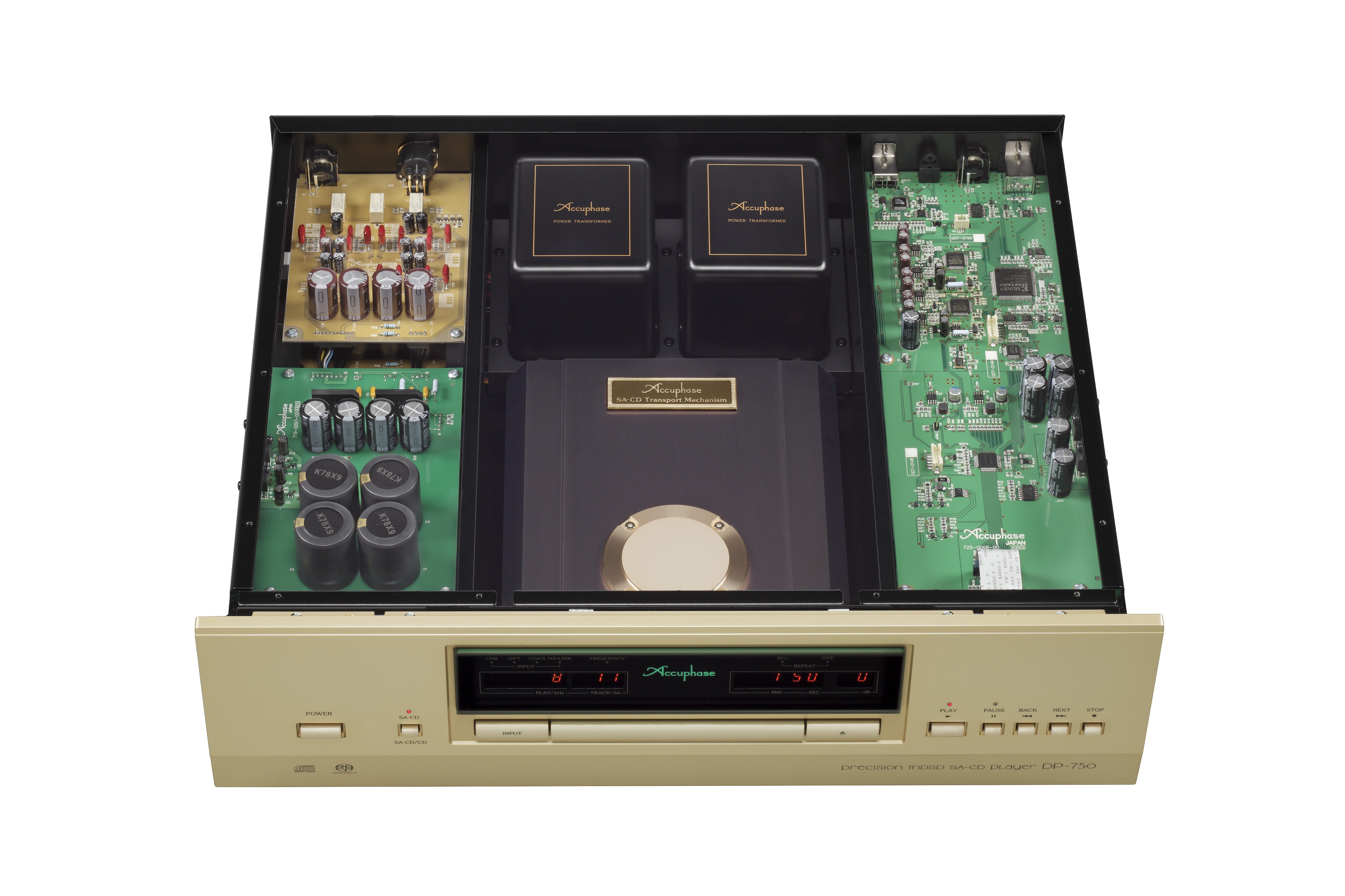 Accuphase DP-750 SACD/CD-Spieler mit geöffnetem Gehäuse